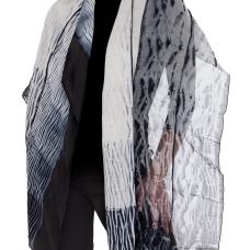 airy vest with dyed pattern